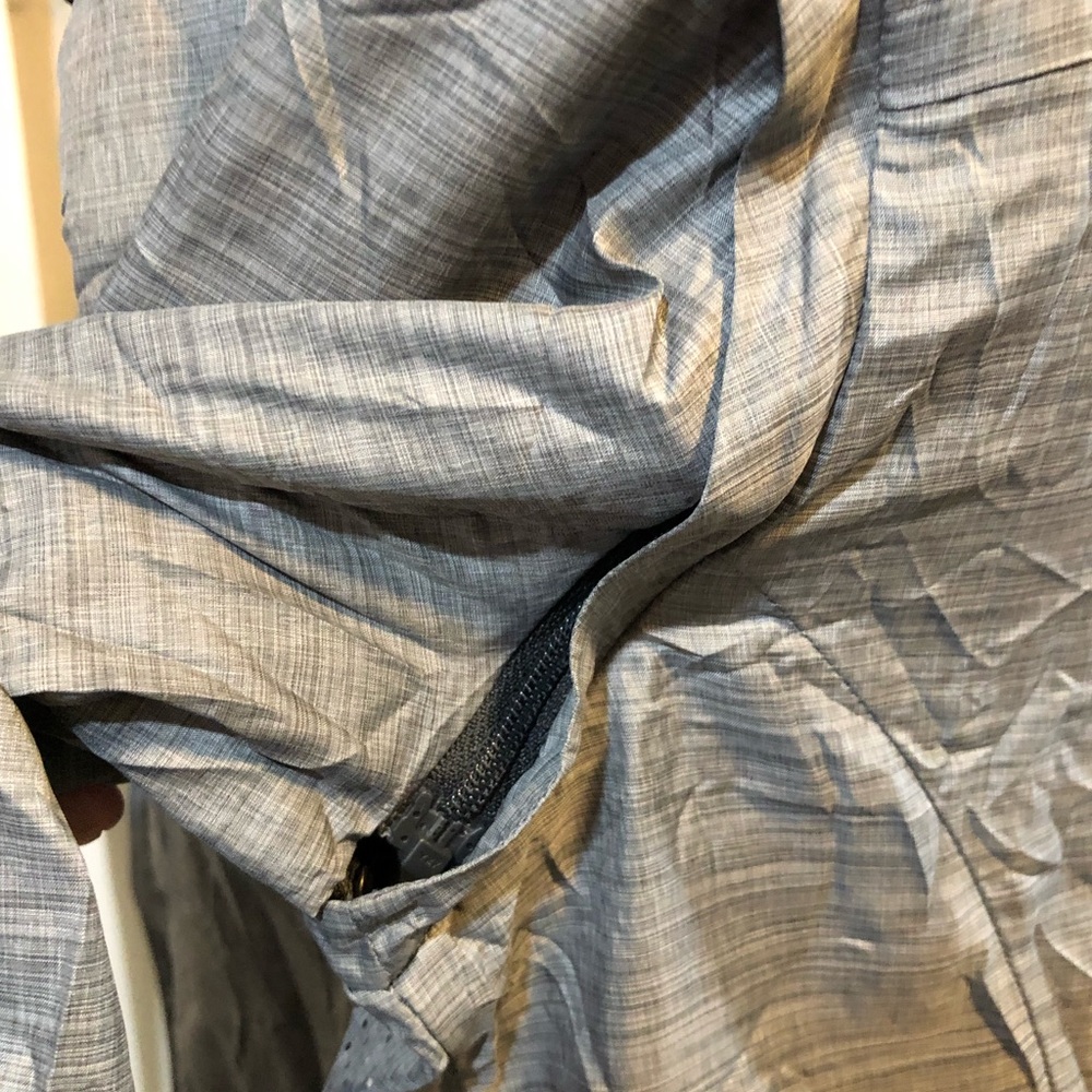 Gray Nike Running Jacket Lightweight Windbreaker - image 6